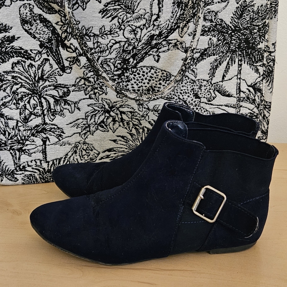 Qupid Navy Blue Suede Buckle Ankle Booties